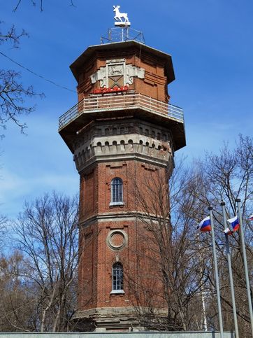 Водонапорная башня (1911 г. ) - один из символов города
