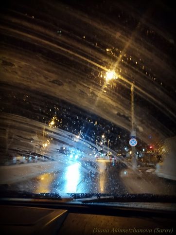 Вечерние улицы - из окна авто. Саров (05. 04. 2021)