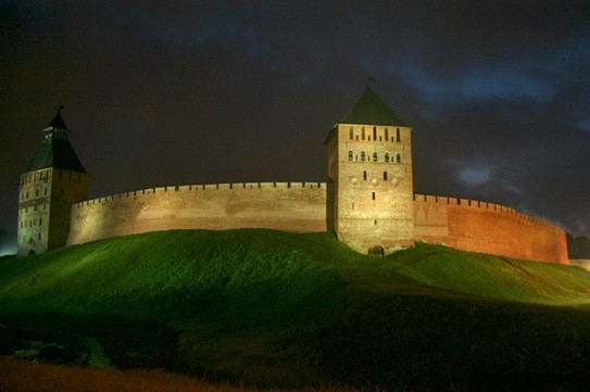Новгород ночью