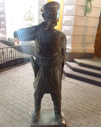 Статуя Колчака