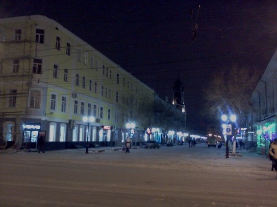 Улица Советская вечером. Башня