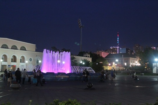 Набережная города Владивосток. Танцующие фонтаны