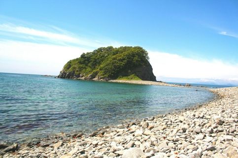 Остров на берегу Японского моря