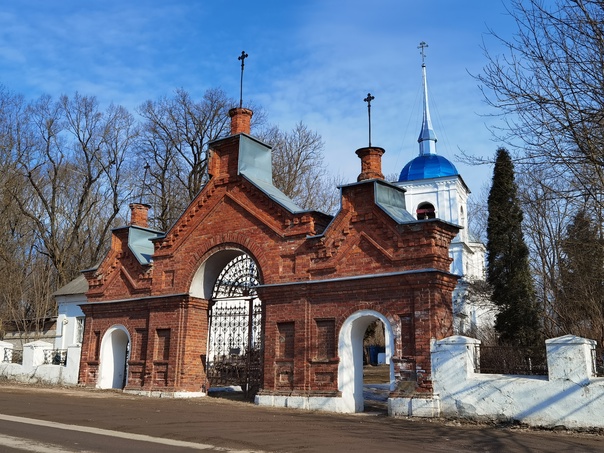 Церковь святых Жен Мироносиц на Мироносицком кладбище (1819 г. )