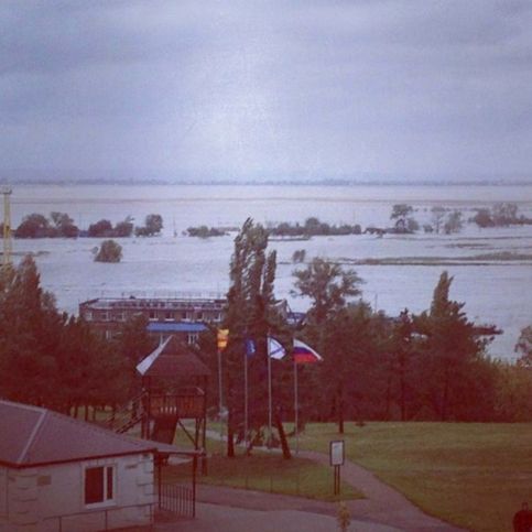 Азовское море. в Азове