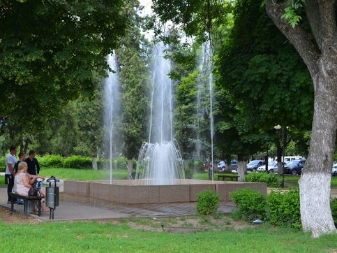 Шахты. Световой фонтан площади Ленина