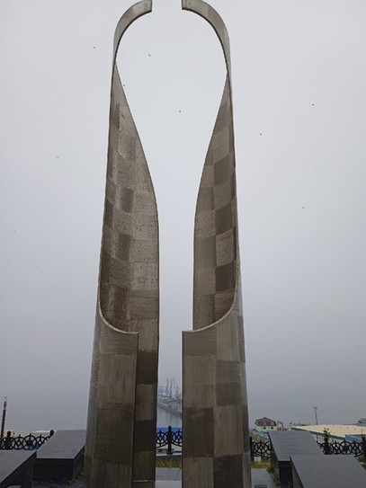 Памятник 40 тысячам корейцев, не вернувшихся на родину после освобождения южного Сахалина в 1945 году