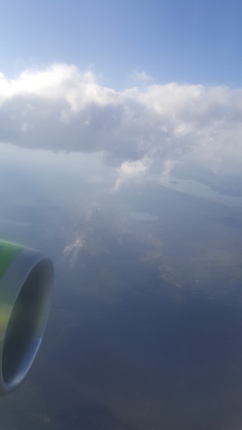 Сколько летаю, впервые увидела наше озеро Ижбулат, похоже на сердечко