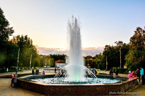 1 сентября в Берзовском открыли первый фонтан