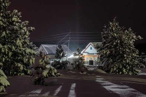 Морозная ночь в послке Именновский. Свердловская область