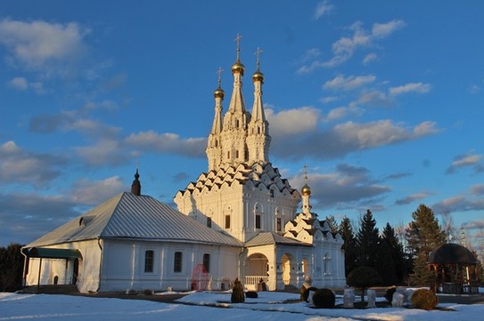 Знаменитая Одигитриевская церковь в Вязьме