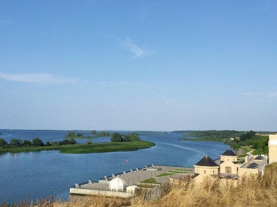 Набережная реки Волга