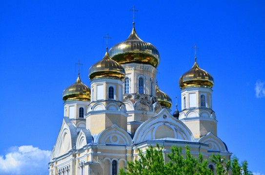 Собор Иконы Божией Матери Боголюбская (Андрониковская) в Вышневолоцком Казанском монастыре