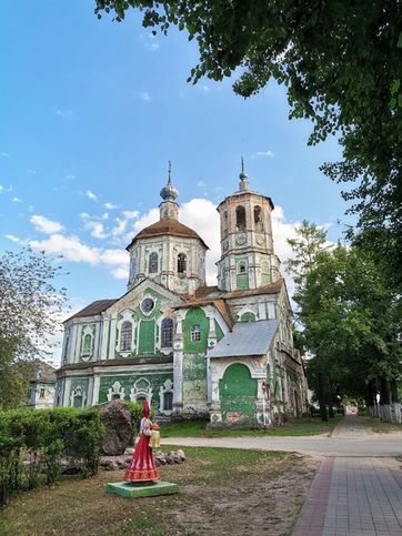 Богоявленская церковь (1771г). Сейчас здесь находится краеведческий музей
