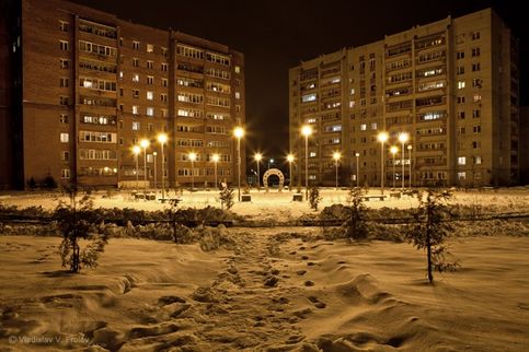 Сквер при въезде в город Алексин на пересечении  ш. Генерала Короткова и ул. Дубравная