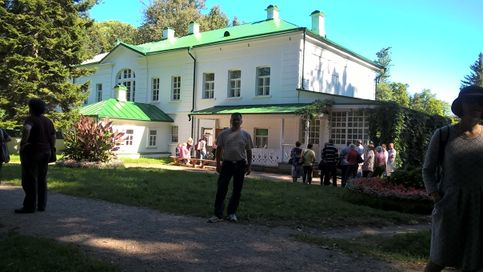 Ясная Поляна  музей-усадьба Л. Н. Толстого в Щекинском районе Тульской области