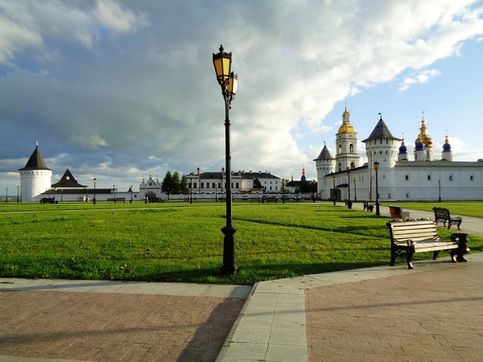 Единственный каменный кремль в Сибири